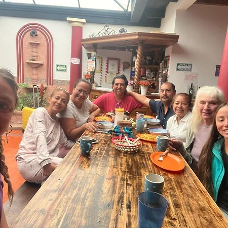 Hostal Casa Gaia San Cristóbal de Las Casas Екстериор снимка
