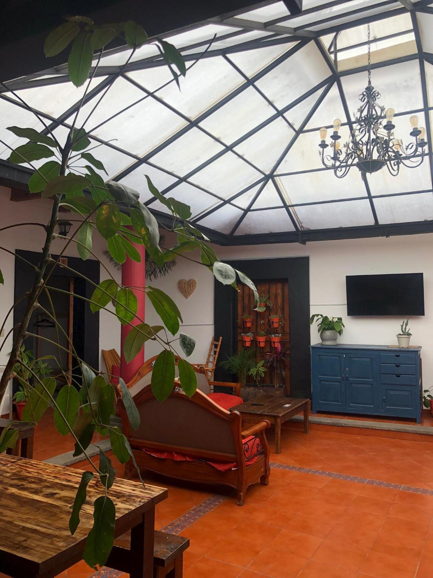 Hostal Casa Gaia San Cristóbal de Las Casas Екстериор снимка